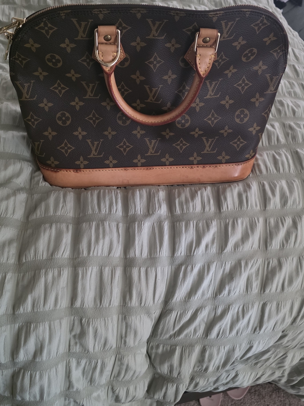 Authentic Louis Vuitton Brown Monogram Alma PM Purse